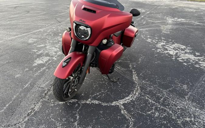 2024 Indian Motorcycle® Chieftain® Dark Horse® Sunset Red Smoke