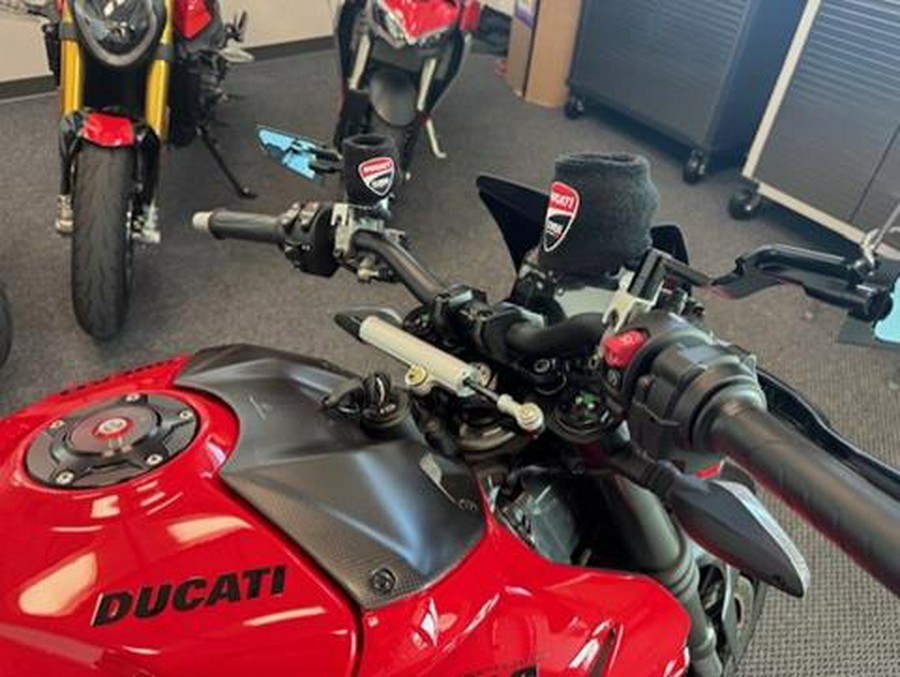 2024 Ducati Streetfighter V4
