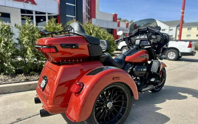 2025 Harley-Davidson® FLHTCUTG - Tri Glide® Ultra