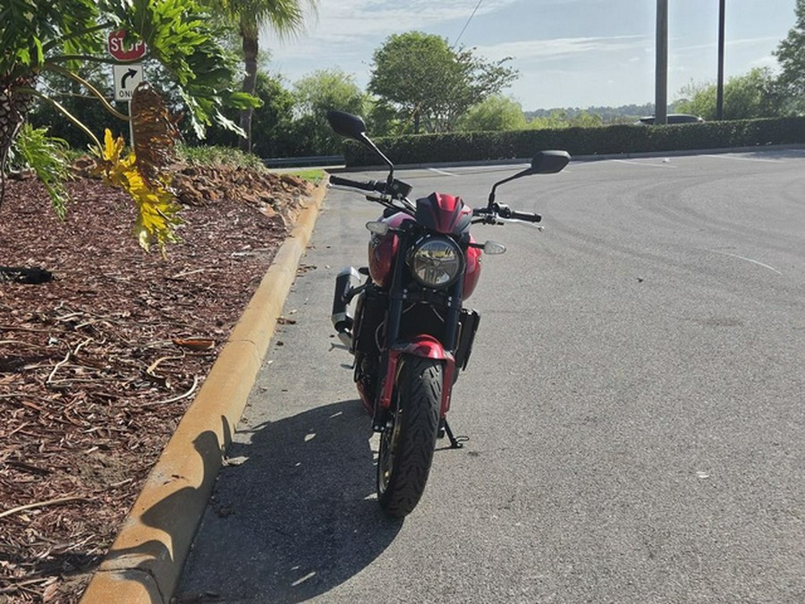 2026 Triumph Trident 800 Carnival red 800 Jet Black