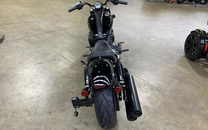 2024 Indian Motorcycle® Chief Bobber ABS Black Metallic