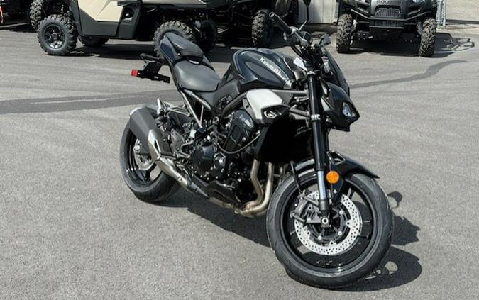 2025 Kawasaki Z900 ABS
