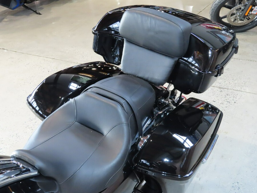 2022 Harley-Davidson® FLTRX Road Glide®