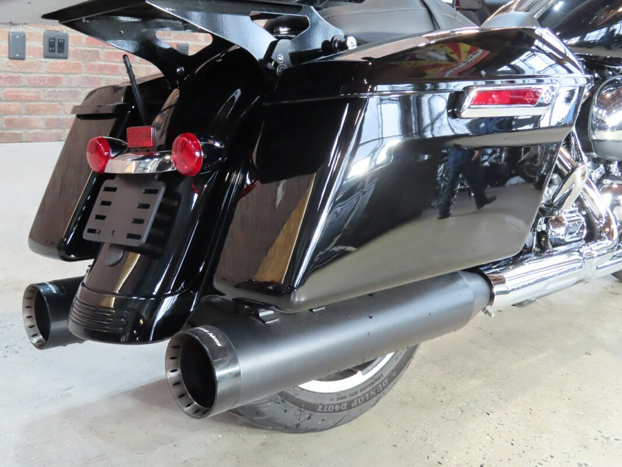 2022 Harley-Davidson® FLTRX Road Glide®