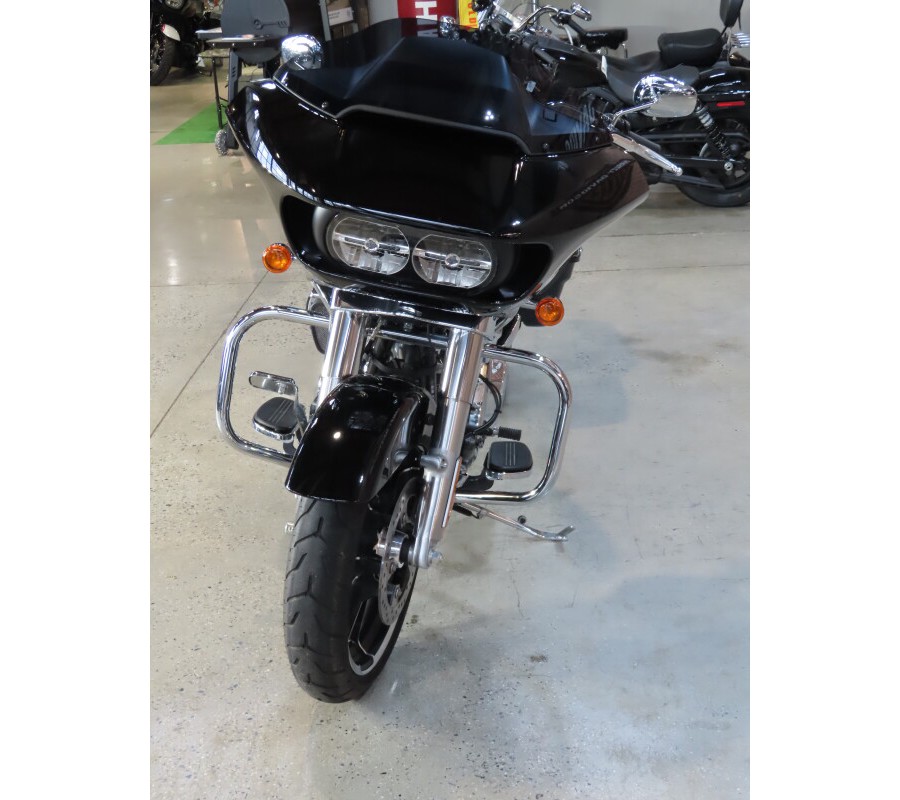 2022 Harley-Davidson® FLTRX Road Glide®