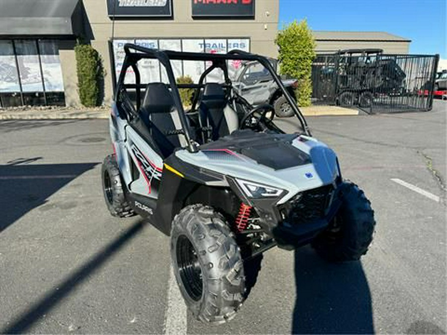 2024 Polaris RZR 200 EFI