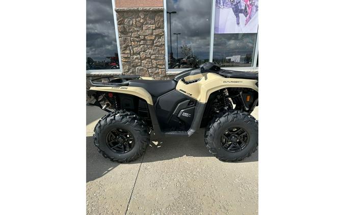 2023 Can-Am Outlander PRO XU HD7