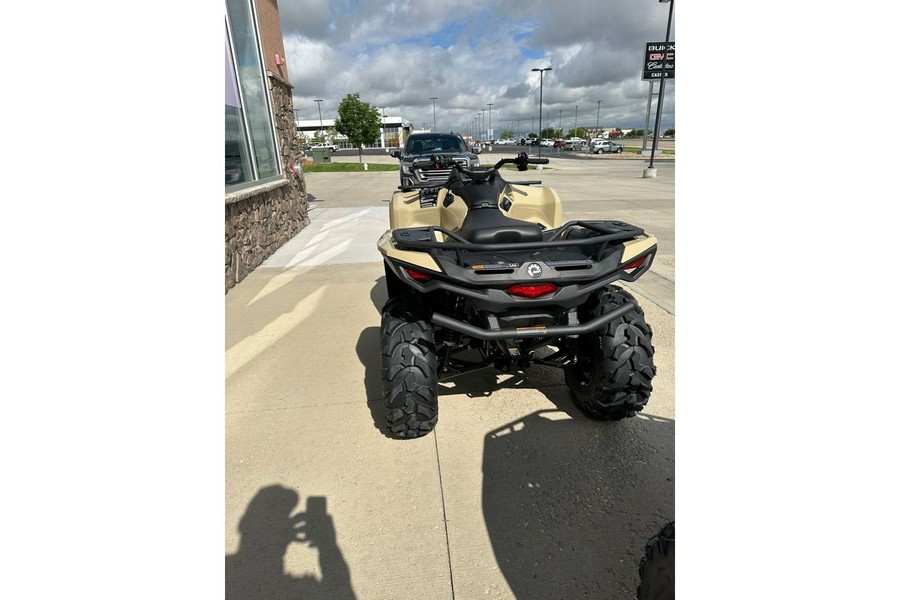 2023 Can-Am Outlander PRO XU HD7