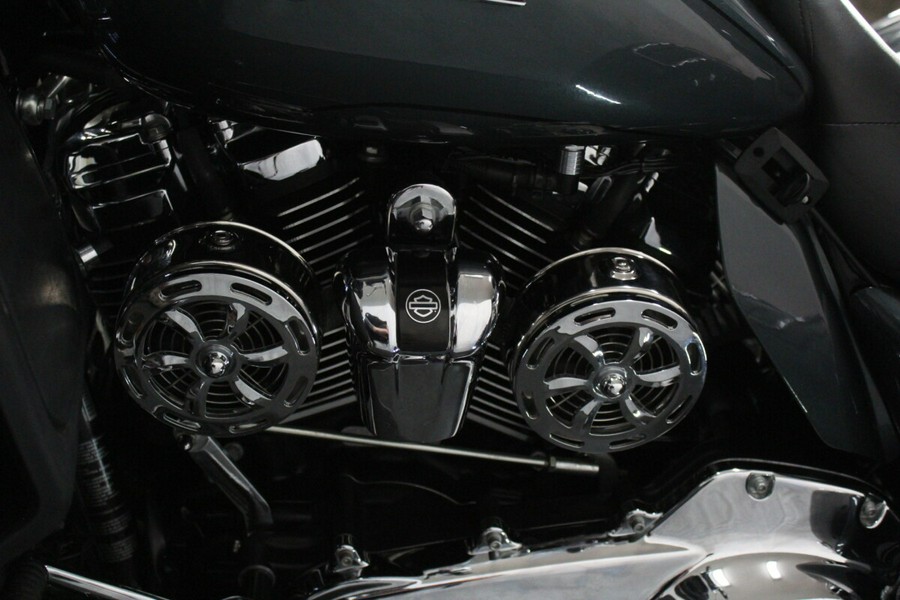 FLHTCUTG 2020 Tri Glide® Ultra
