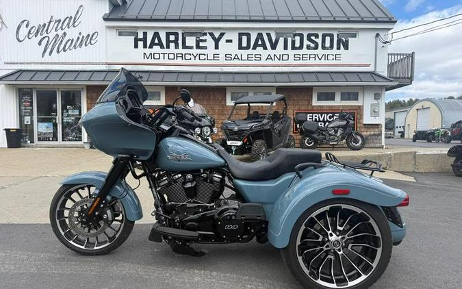 2024 Harley-Davidson® FLTRT - Road Glide® 3
