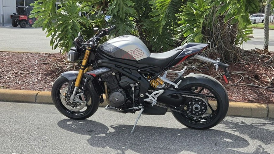 2026 Triumph Speed Triple 1200 RS Granite/Diablo Red 1200 RS