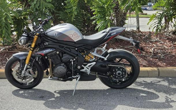 2026 Triumph Speed Triple 1200 RS Granite/Diablo Red 1200 RS