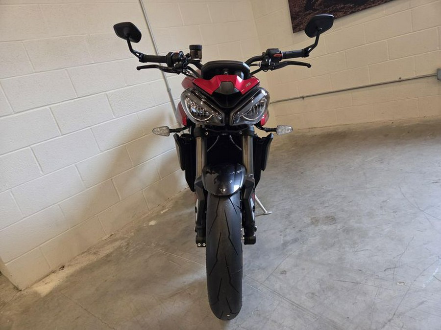 2025 Triumph Street Triple 765 RS