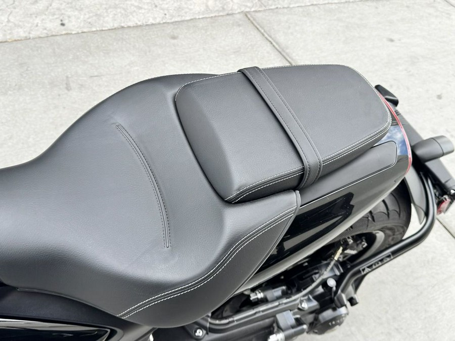 2025 Triumph Rocket 3 Storm R Sapphire Black/Granite