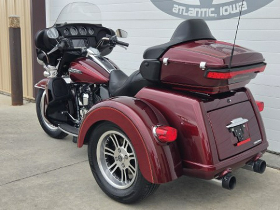 2016 Harley-Davidson Tri Glide® Ultra