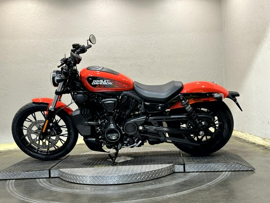 2026 Harley-Davidson® Nightster™ Blood Orange Black Trim