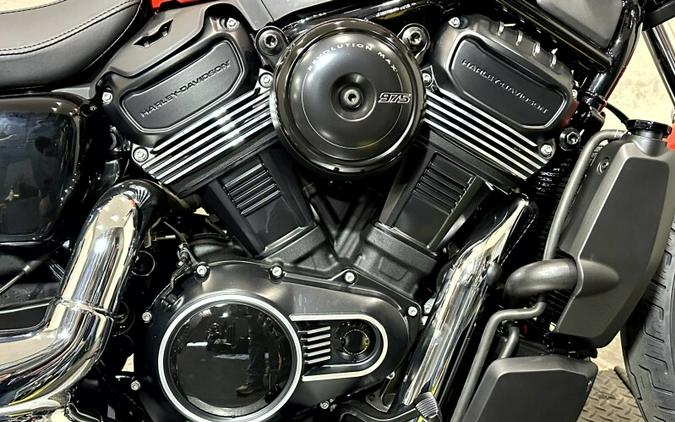 Harley-Davidson® Nightster® 2026 RH975 84697831 BLOOD ORANGE