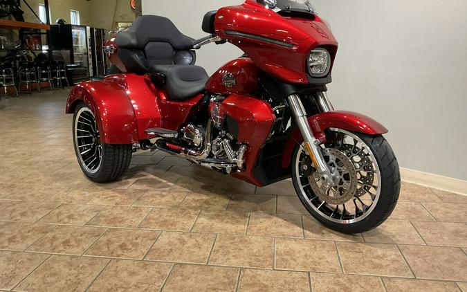 2026 Harley-Davidson® FLHLT Street Glide 3 Limited Brilliant Red