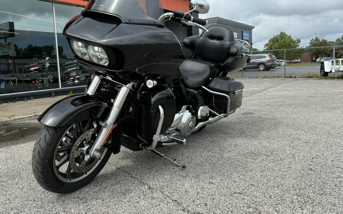 2017 Harley-Davidson Road Glide® Ultra