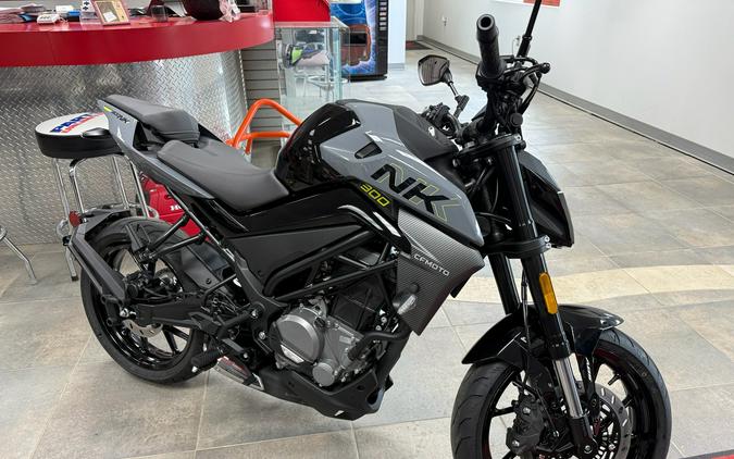 2026 CFMOTO 300NK