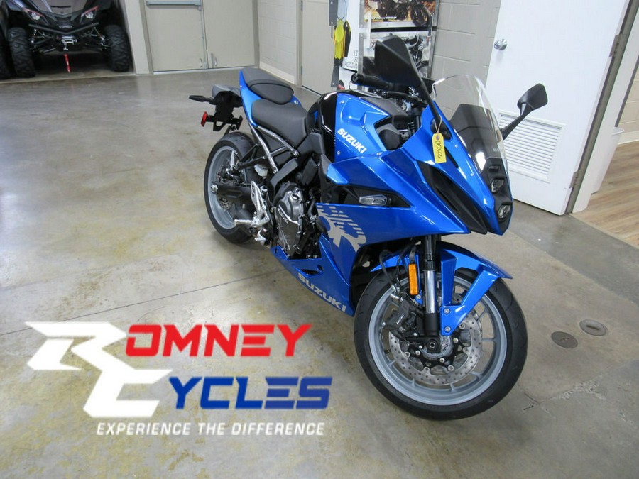 2024 Suzuki GSX800FRQM4