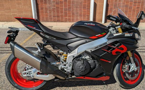 2024 Aprilia RSV4 1100