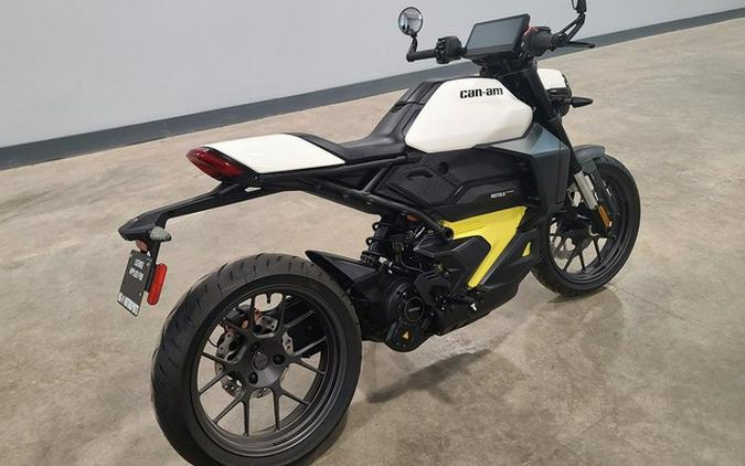 2025 Can-Am Pulse White