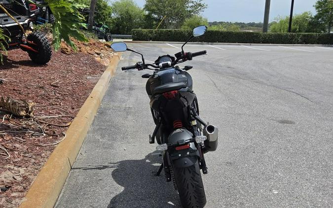 2026 Triumph Trident 800 Jet Black
