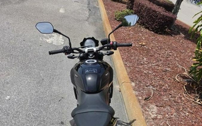 2026 Triumph Trident 800 Jet Black