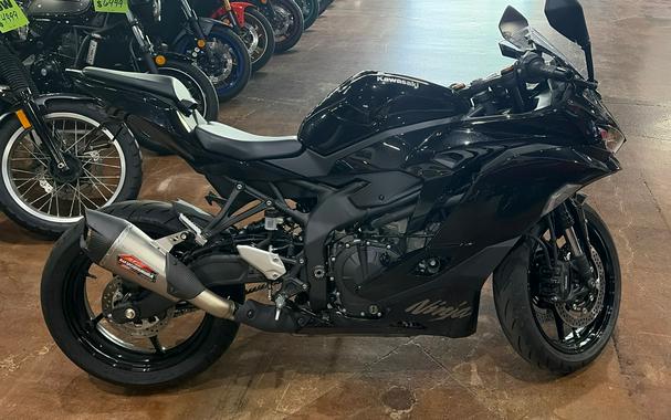 2025 Kawasaki Ninja® ZX™-4R ABS