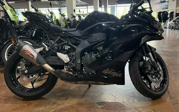 2025 Kawasaki Ninja® ZX™-4R ABS