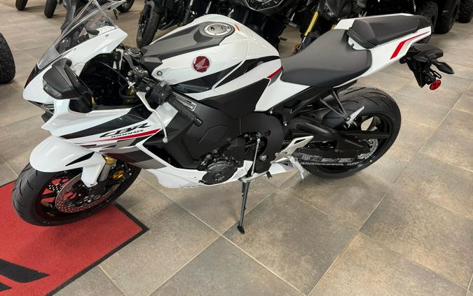 2027 Honda CBR1000RR