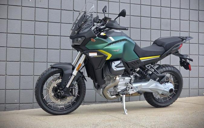 2027 Moto Guzzi Stelvio Base