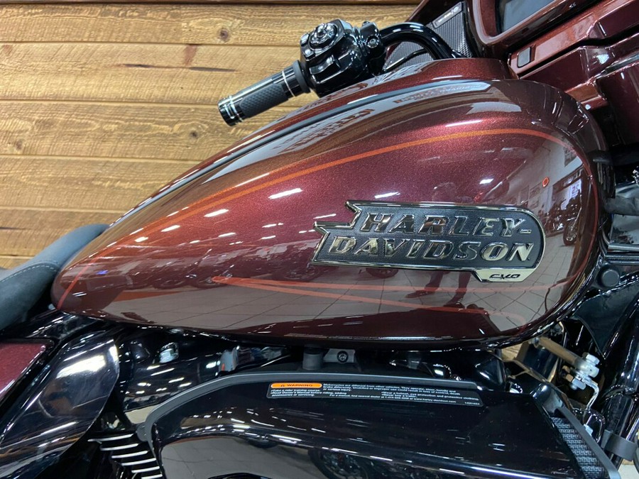 2024 Harley-Davidson CVO™ Street Glide® Copperhead FLHXSE