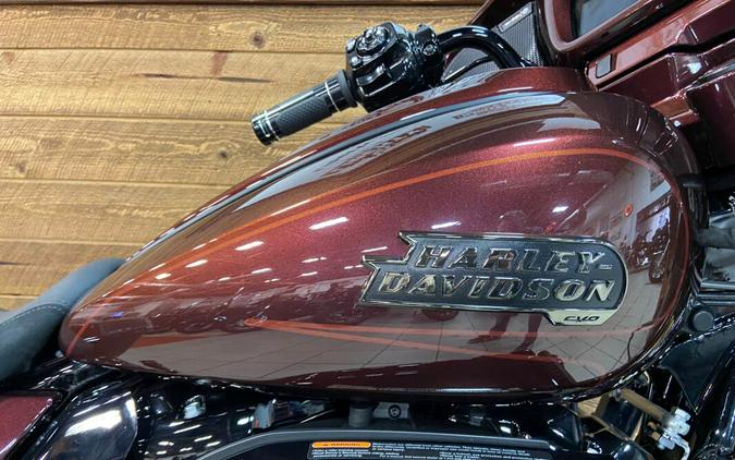 2024 Harley-Davidson CVO™ Street Glide® Copperhead FLHXSE