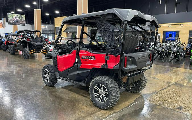 2016 Honda® Pioneer 1000-5 Deluxe