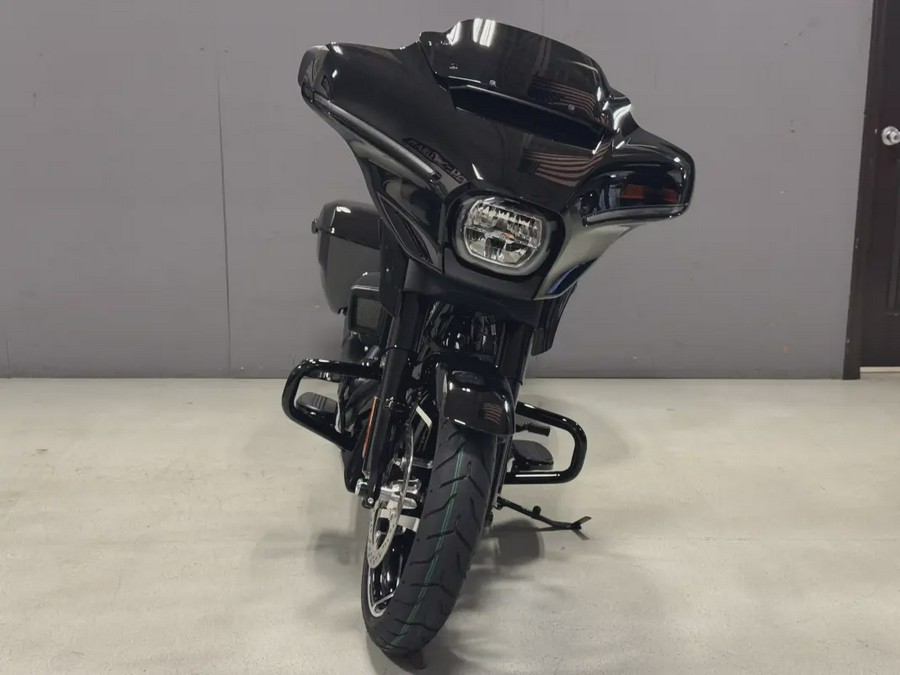 FLHX 2025 Street Glide®