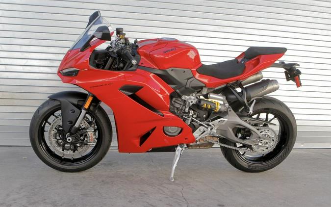 2026 Ducati Panigale V2