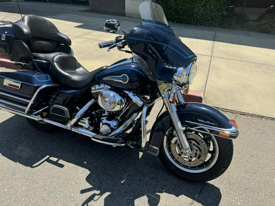 2004 Harley-Davidson® FLHTCUI - Electra Glide® Ultra Classic®