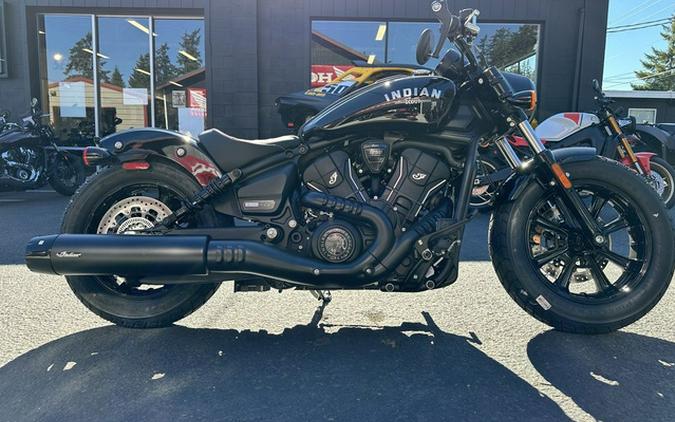 2025 Indian Scout Bobber Limited Black Metallic