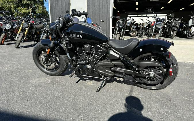 2025 Indian Scout Bobber Limited Black Metallic