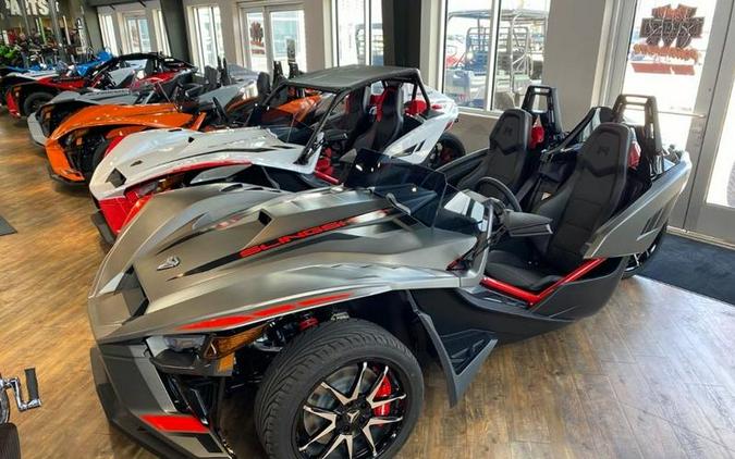 2024 Polaris Slingshot® Slingshot® R AutoDrive Phantom Gray