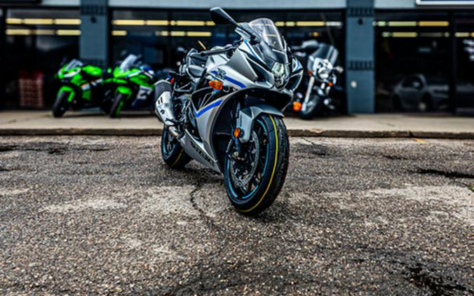 2025 Suzuki GSX-R1000