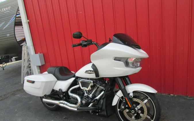 2024 Harley-Davidson® FLTRX - Road Glide®