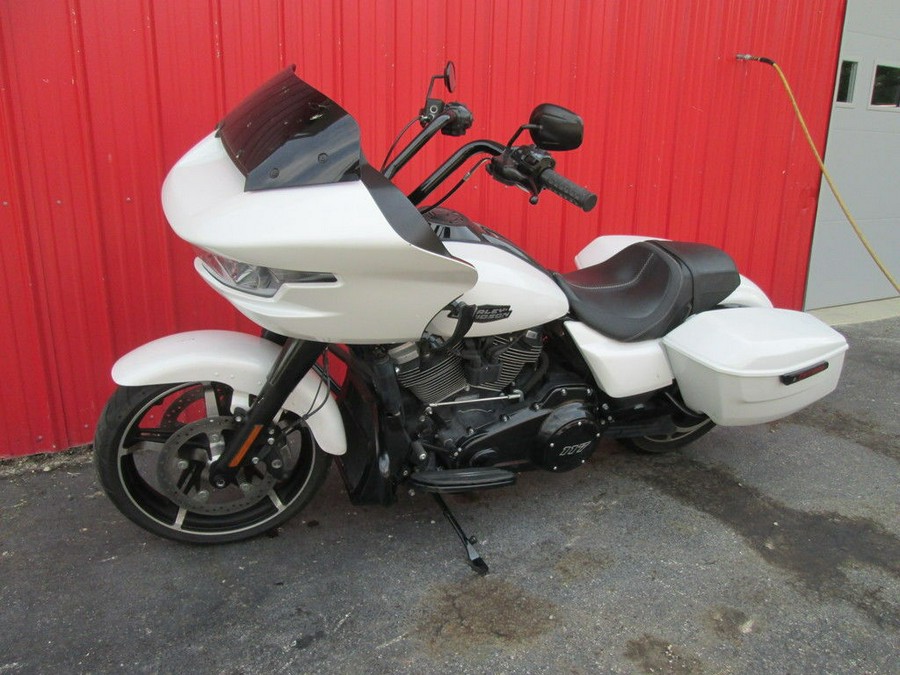 2024 Harley-Davidson® FLTRX - Road Glide®