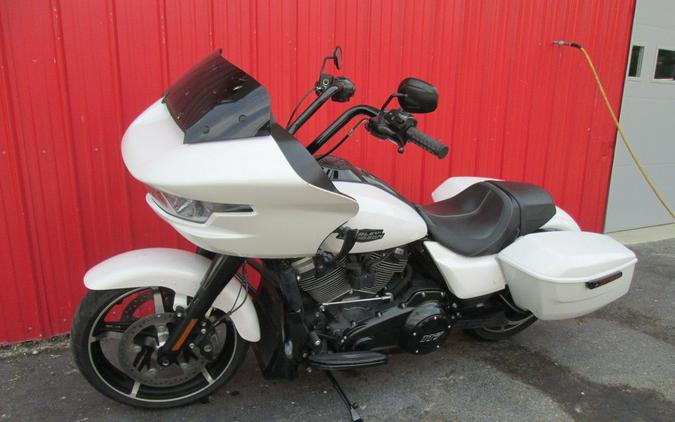 2024 Harley-Davidson® FLTRX - Road Glide®