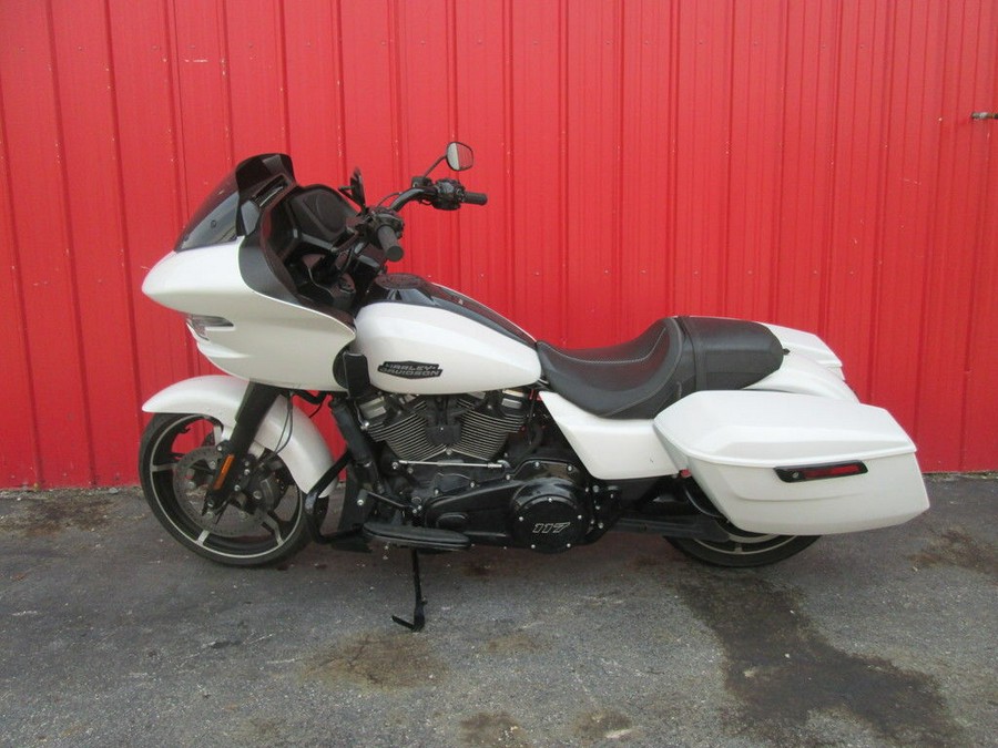 2024 Harley-Davidson® FLTRX - Road Glide®