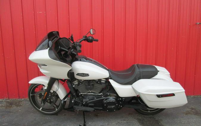 2024 Harley-Davidson® FLTRX - Road Glide®