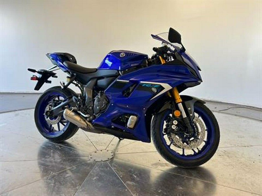 2025 Yamaha YZF-R7
