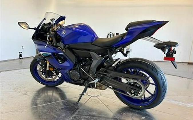 2025 Yamaha YZF-R7